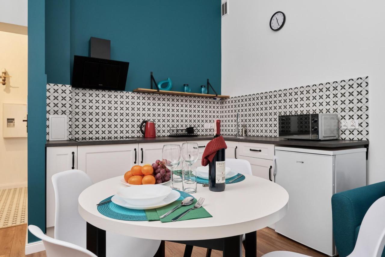 Dominikanska Old Town Studio W Kamienicy By Noclegi Renters Breslavia Exterior foto